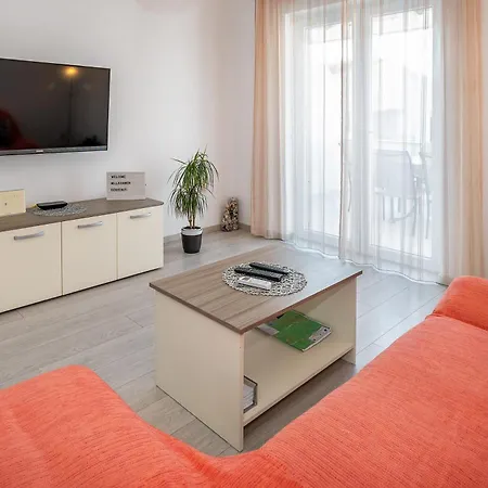 Kricin 14 Laura Apartment Baska (Krk)