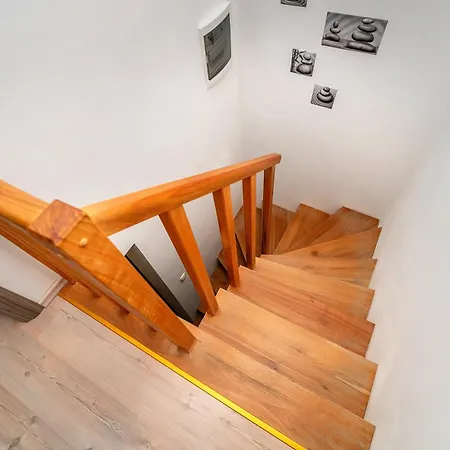 Kricin 14 Laura Apartmán *